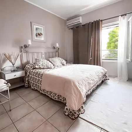 Apartament Kaloudis & Dassia (Corfu)