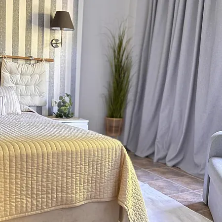 Apartament Kaloudis & *