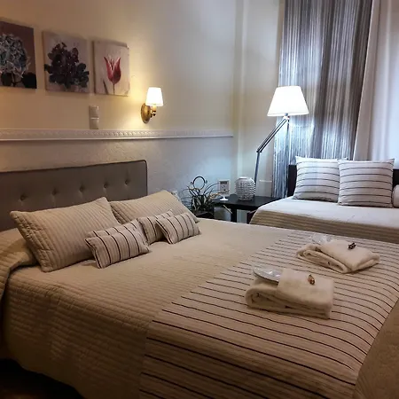 Kaloudis & Apartament Dassia (Corfu)